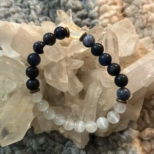 Mother of Pearl & Sodalite 'Luna' Bracelet-Medium